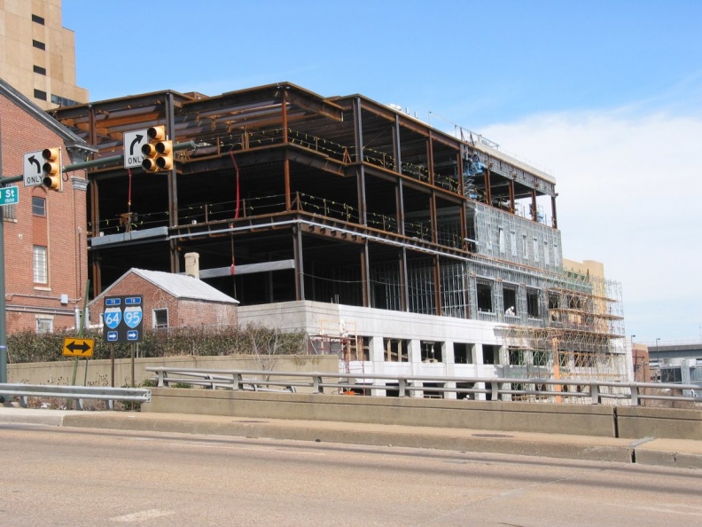 091_03_05_vcu_med_massey01.jpg
