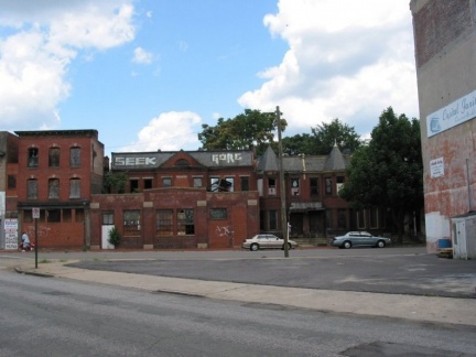 049nw23 brook rd041